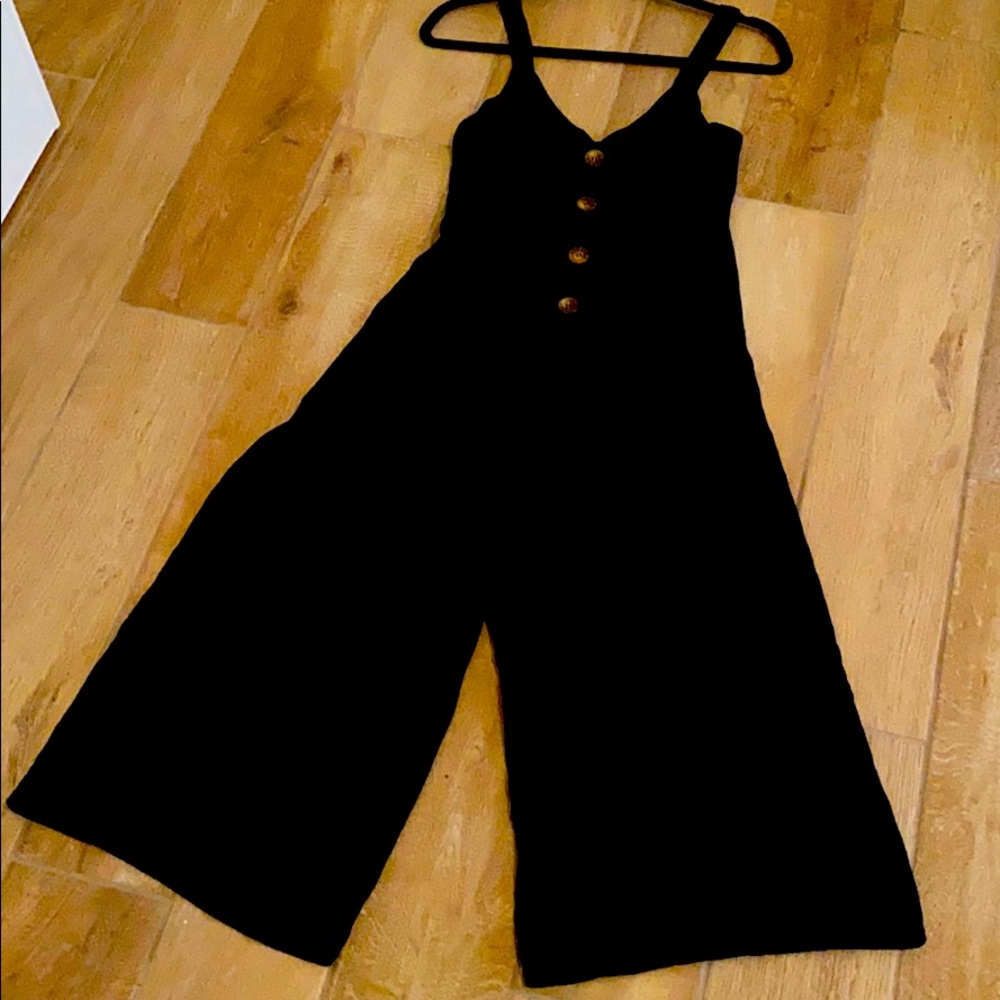 Black 3/4 length romper